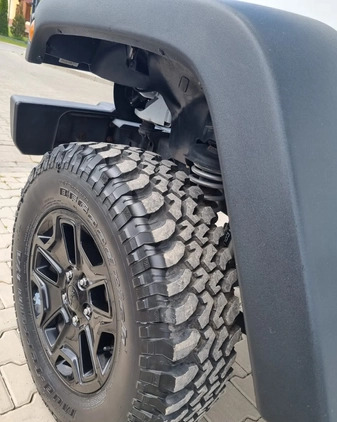 Jeep Wrangler cena 65500 przebieg: 42000, rok produkcji 2016 z Konin małe 211